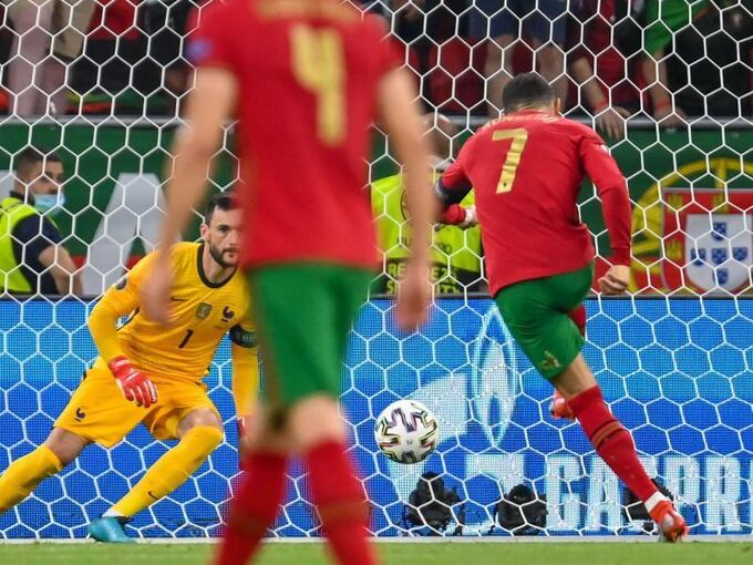 Elfer-Festival und Rekorde: Portugal 2:2 gegen Frankreich ...