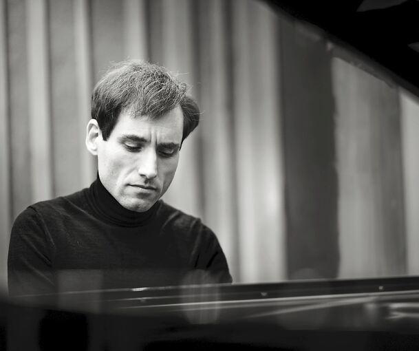 Der Pianist Boris Giltburg. Foto: SKS Russ/p