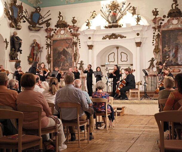 Das Dogma Chamber Orchestra im Rittersaal. Foto: Ludwigsburger Schlossfestspiele/p